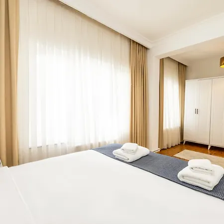 Apartamento Georgeus 3 Bedrooms *